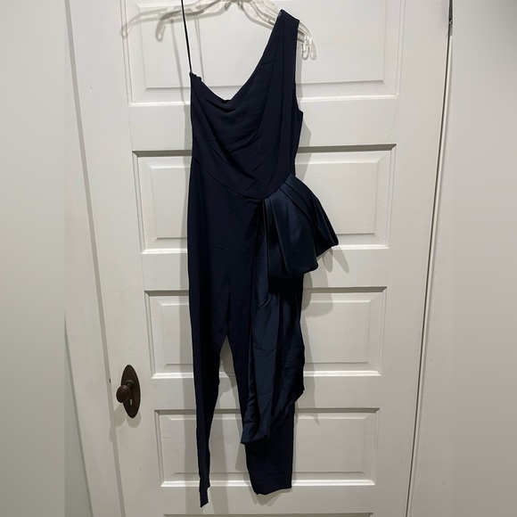 Cushnie one shoulder crepe jumpsuit. Midnight blue. Size 0. New with tags. - Picture 7 of 13
